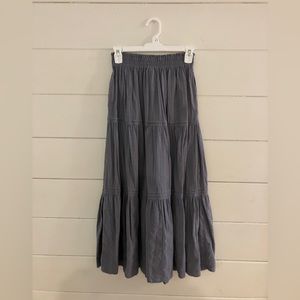 Universal thread tiered midi A-line skirt